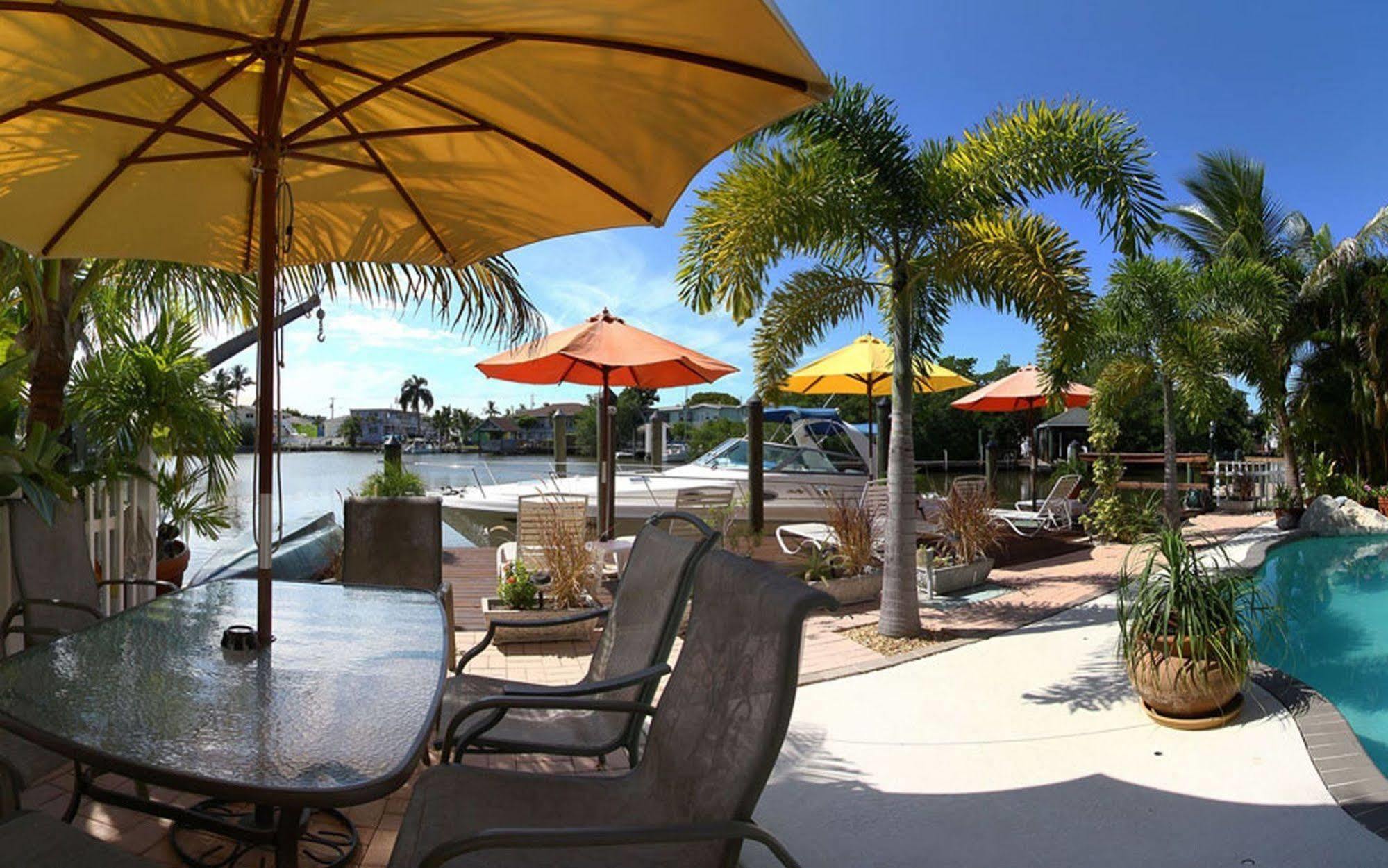 Manatee Bay Inn Fort Myers Beach Exteriör bild