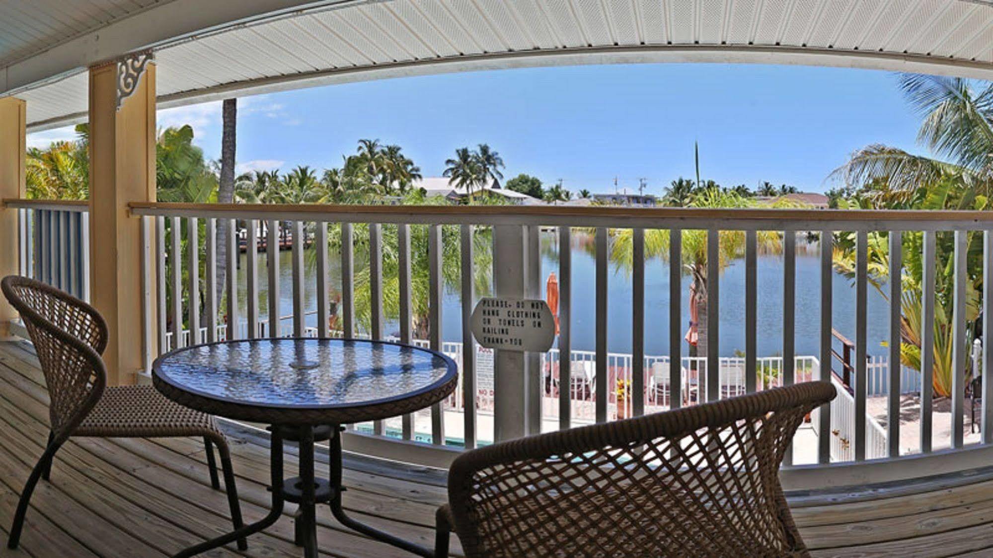 Manatee Bay Inn Fort Myers Beach Exteriör bild