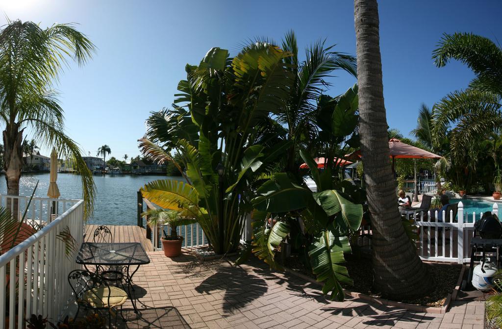 Manatee Bay Inn Fort Myers Beach Exteriör bild